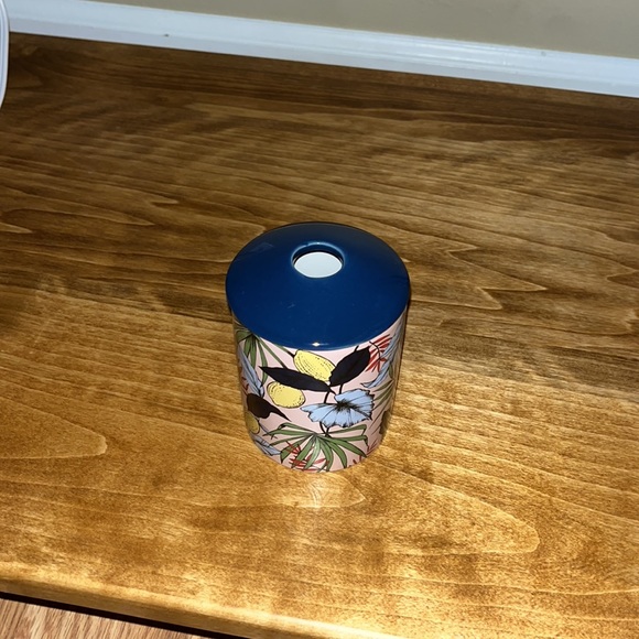 L'or de Seraphine diffuser vessel container in Mansour
Marrakech design ๐ฆ๐ด - Picture 3 of 5